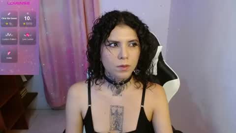 erika online show from 10, 6, 2026