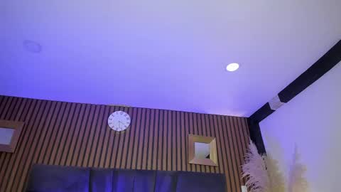 3X NAXAA online show from 25, 4, 2026