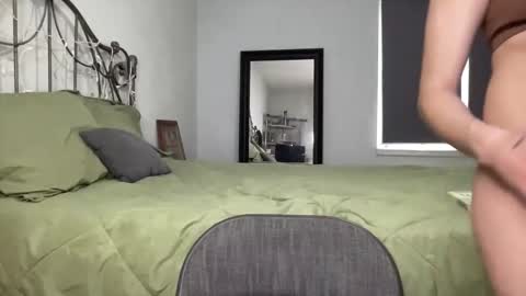 Snapshot of 420kc_couple chatting on 5, 5, 2026 KC420Couple online show from 5, 5, 2026