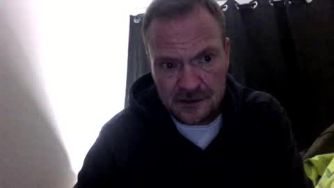 4djmoore online show from 4, 2, 2026