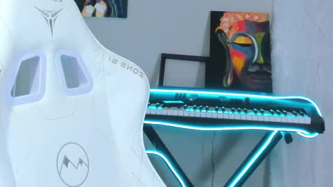 Andrew online show from 20, 2, 2025