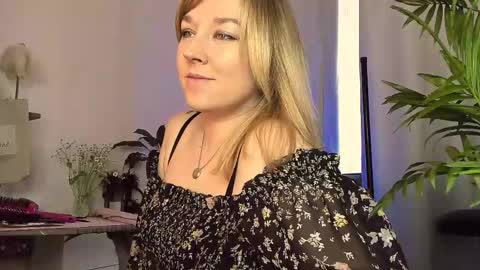 Sunshine online show from 12, 4, 2026