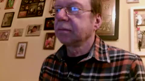 Snapshot of 64shorty chatting on 5, 3, 2025 64shorty online show from 5, 3, 2025