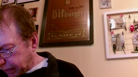 Snapshot of 64shorty chatting on 12, 3, 2025 64shorty online show from 12, 3, 2025