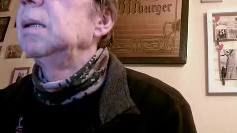 Snapshot of 64shorty chatting on 19, 9, 2025 64shorty online show from 19, 9, 2025