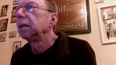 Snapshot of 64shorty chatting on 8, 10, 2025 64shorty online show from 8, 10, 2025