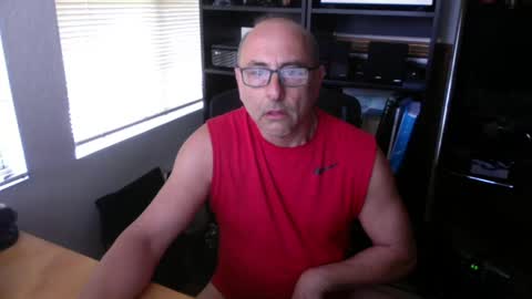 daddy vegas  for single women and couples here online show from 9, 2, 2025