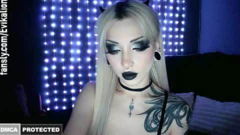 Eva online show from 27, 4, 2026