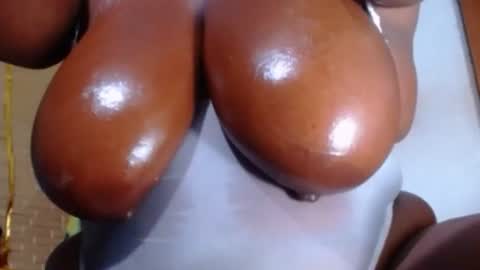 kendra1811 is my X networks I HOPE YOU FOLLOW ME THANKS online show from 25, 4, 2026