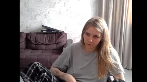 Snapshot of 69riley_reid69 chatting on 3, 7, 2026 69Riley Reid69 online show from 3, 7, 2026