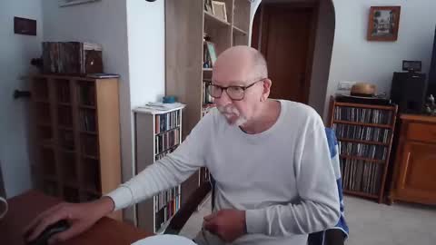  Papi  online show from 25, 4, 2026