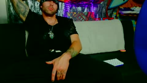 EvelDicknievel1 online show from 10, 11, 2025