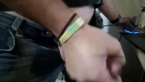 Snapshot of 8magicstick8 chatting on 17, 10, 2025 8magicstick8 online show from 17, 10, 2025