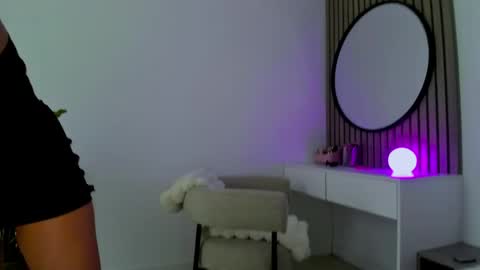 Snapshot of 8selene chatting on 20, 5, 2026 8selene online show from 20, 5, 2026