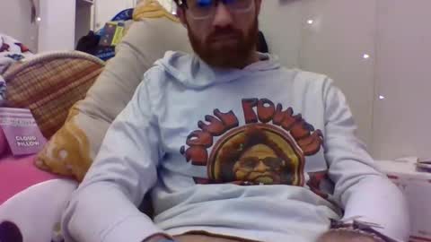 Snapshot of 90210screamer chatting on 31, 10, 2025 90210screamer online show from 31, 10, 2025