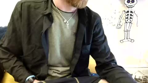 Snapshot of 90210screamer chatting on 12, 11, 2025 90210screamer online show from 12, 11, 2025