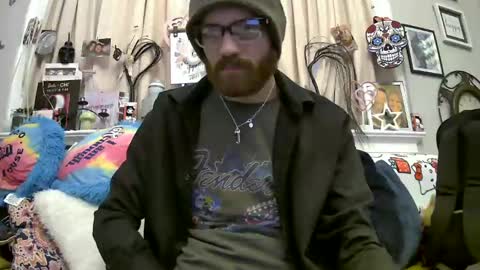 Snapshot of 90210screamer chatting on 18, 11, 2025 90210screamer online show from 18, 11, 2025