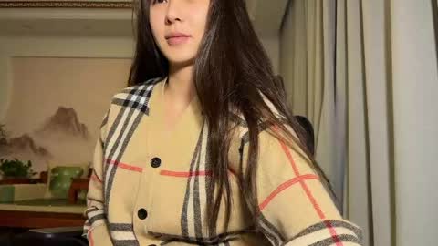 lily online show from 4, 5, 2026