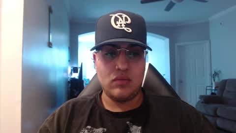 Snapshot of 99_butterfly_boy99 chatting on 23, 10, 2025 Butterfly boy online show from 23, 10, 2025