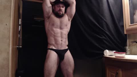 9 fat inches online show from 8, 2, 2025