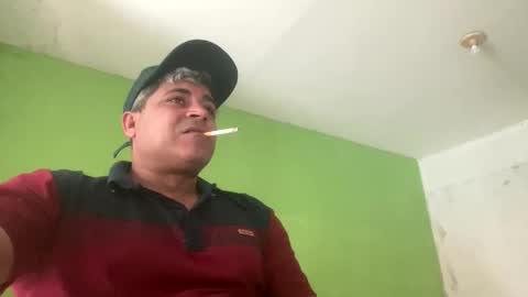 Snapshot of 9vinhocamshow chatting on 2, 5, 2026 9vinhocamshow online show from 2, 5, 2026