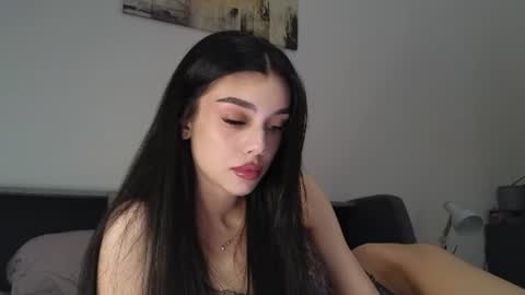 KARINA online show from 1, 7, 2026