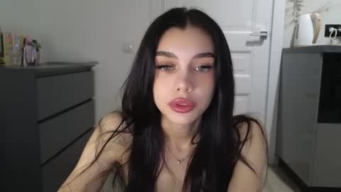 KARINA online show from 20, 7, 2026