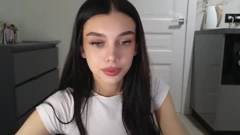 KARINA online show from 27, 7, 2026