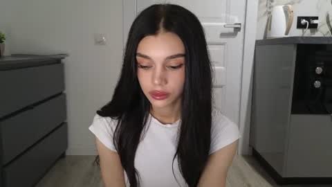 KARINA online show from 1, 8, 2026