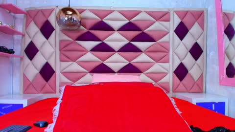  abby rouss online show from 24, 9, 2025