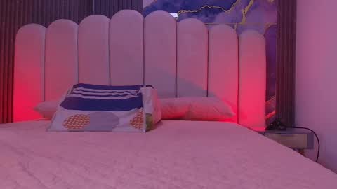  abby rouss online show from 27, 4, 2026