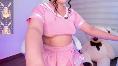 Snapshot of _abby_westt chatting on 17, 5, 2026 Sophia online show from 17, 5, 2026