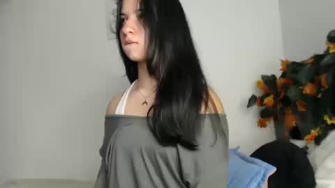 Snapshot of _abrill_20 chatting on 16, 10, 2025 _abrill_20 online show from 16, 10, 2025