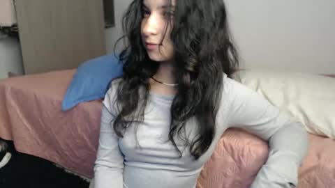 Snapshot of _abrill_20 chatting on 10, 11, 2025 _abrill_20 online show from 10, 11, 2025