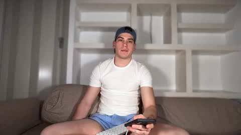 _aesthetic online show from 12, 9, 2025