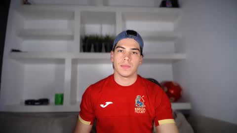 _aesthetic online show from 13, 11, 2025