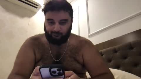 Snapshot of _alan_bear_ chatting on 27, 4, 2026 Alan online show from 27, 4, 2026