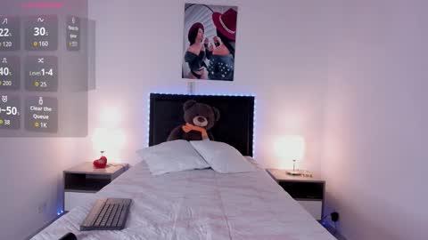 _alana_grey_ online show from 7, 3, 2026