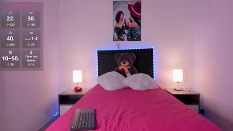 _alana_grey_ online show from 18, 3, 2026