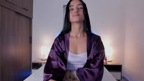 _alana_grey_ online show from 26, 6, 2026