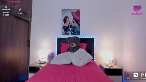 _alana_grey_ online show from 21, 7, 2026