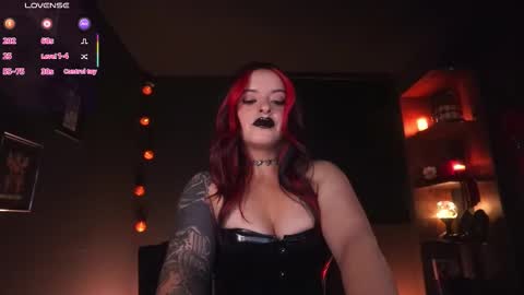 Miss Alice  My internet sucks these days see you soon online show from 22, 10, 2025