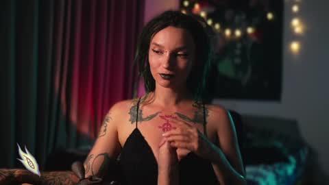 Snapshot of _alicemorrison_ chatting on 20, 12, 2024 Alice Morrison Mistress Datura online show from 20, 12, 2024