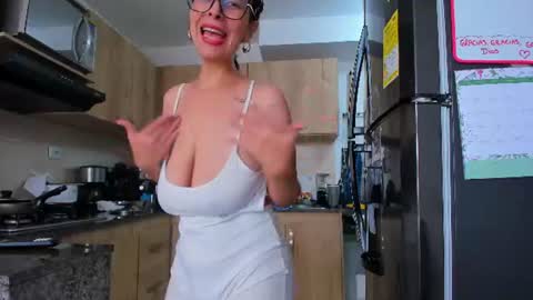 Snapshot of _amanda_seyfried19 chatting on 15, 7, 2026 AMANDA online show from 15, 7, 2026
