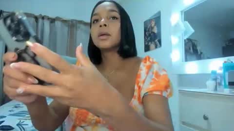 Analia online show from 28, 4, 2026