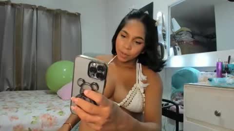 Analia online show from 10, 6, 2026