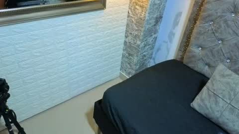 _andrealopez online show from 1, 6, 2026