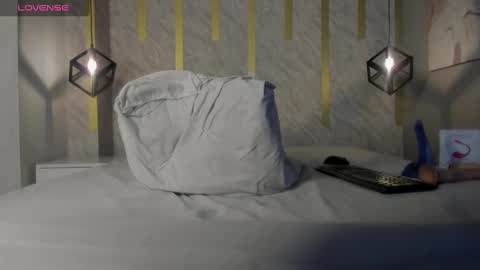 Andrew online show from 12, 12, 2024