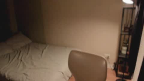 annie . online show from 23, 4, 2026