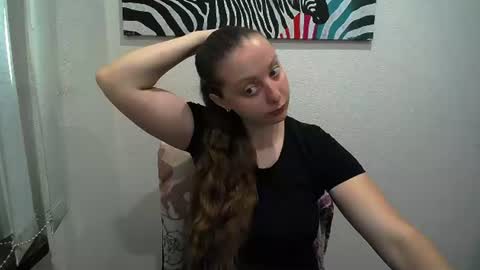 Snapshot of _annabelle_lee chatting on 7, 7, 2026 Anna online show from 7, 7, 2026